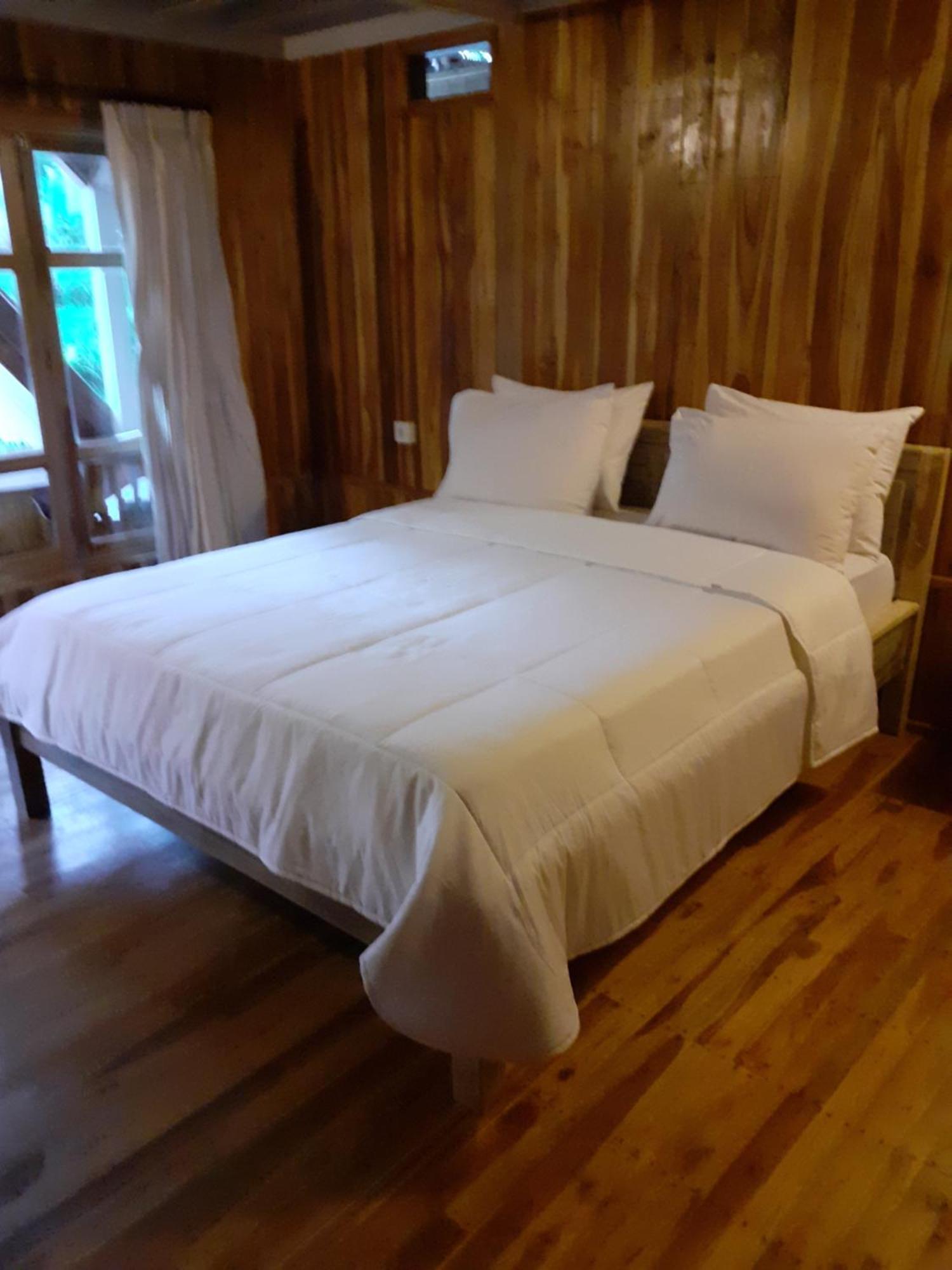 Tetebatu Flush Harmony Hotel Bilik gambar